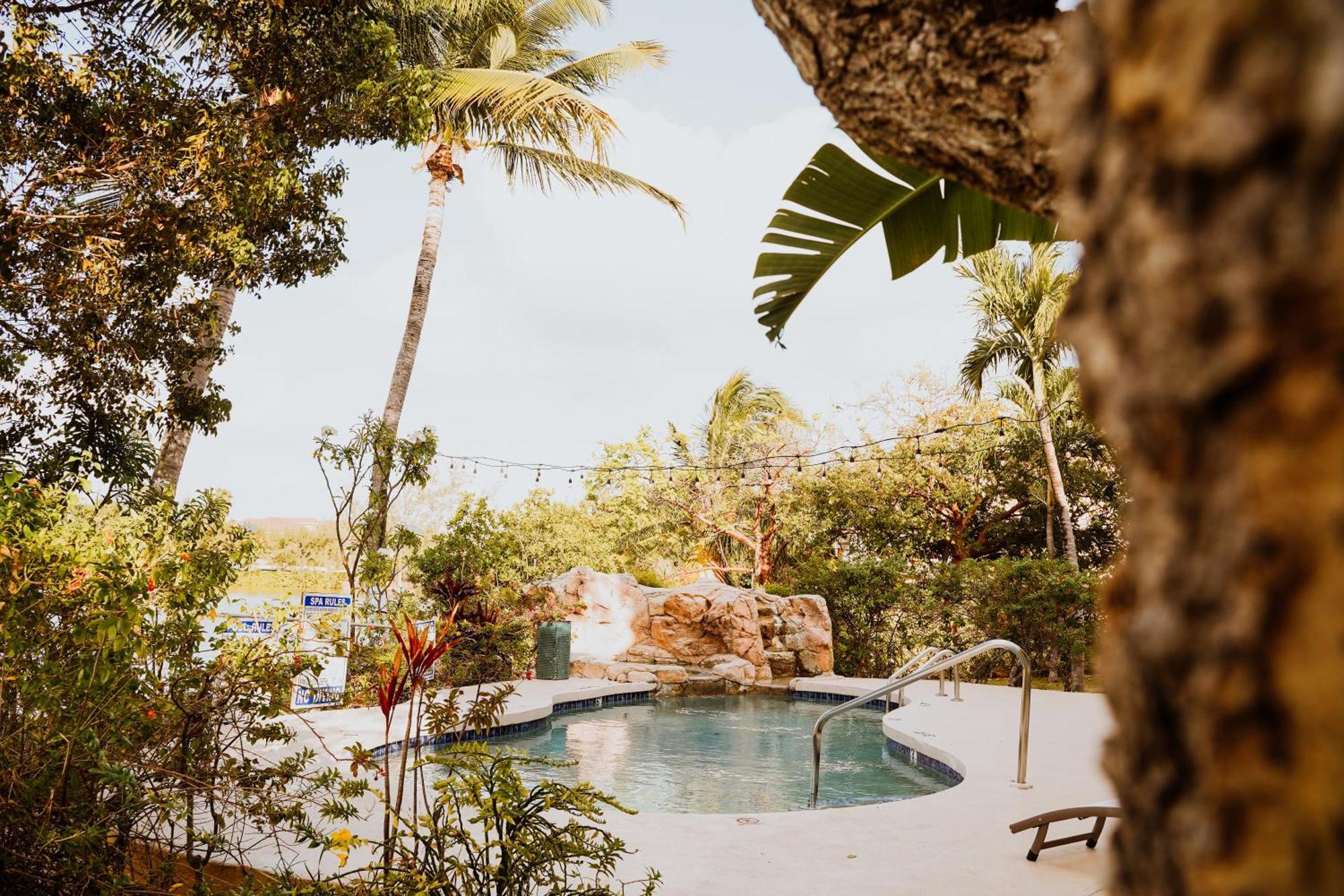 Shangri-La Boutique Bed & Breakfast West Bay Luaran gambar