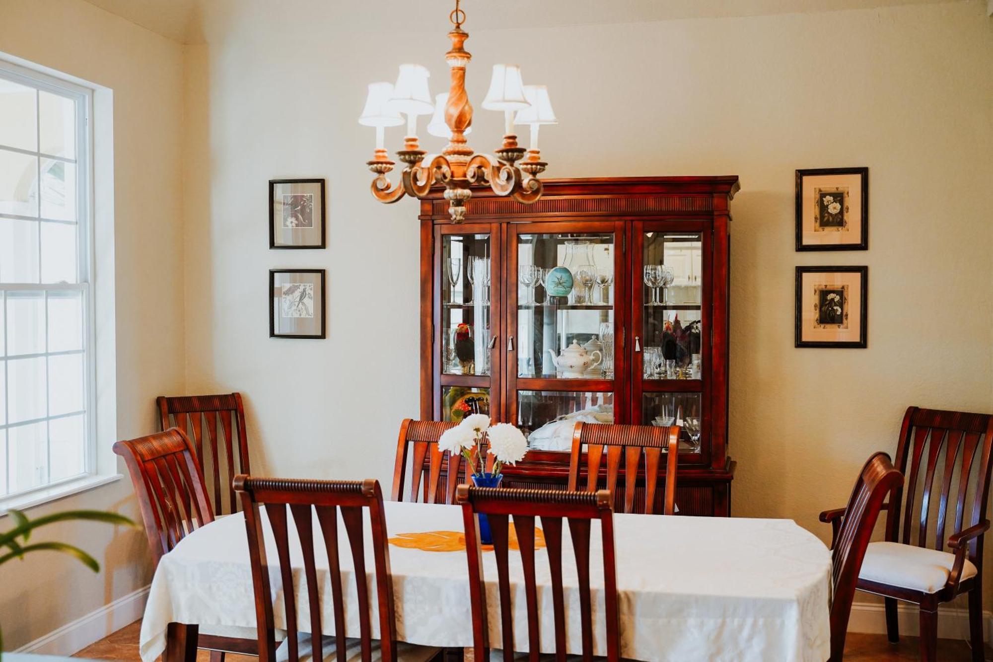 Shangri-La Boutique Bed & Breakfast West Bay Luaran gambar
