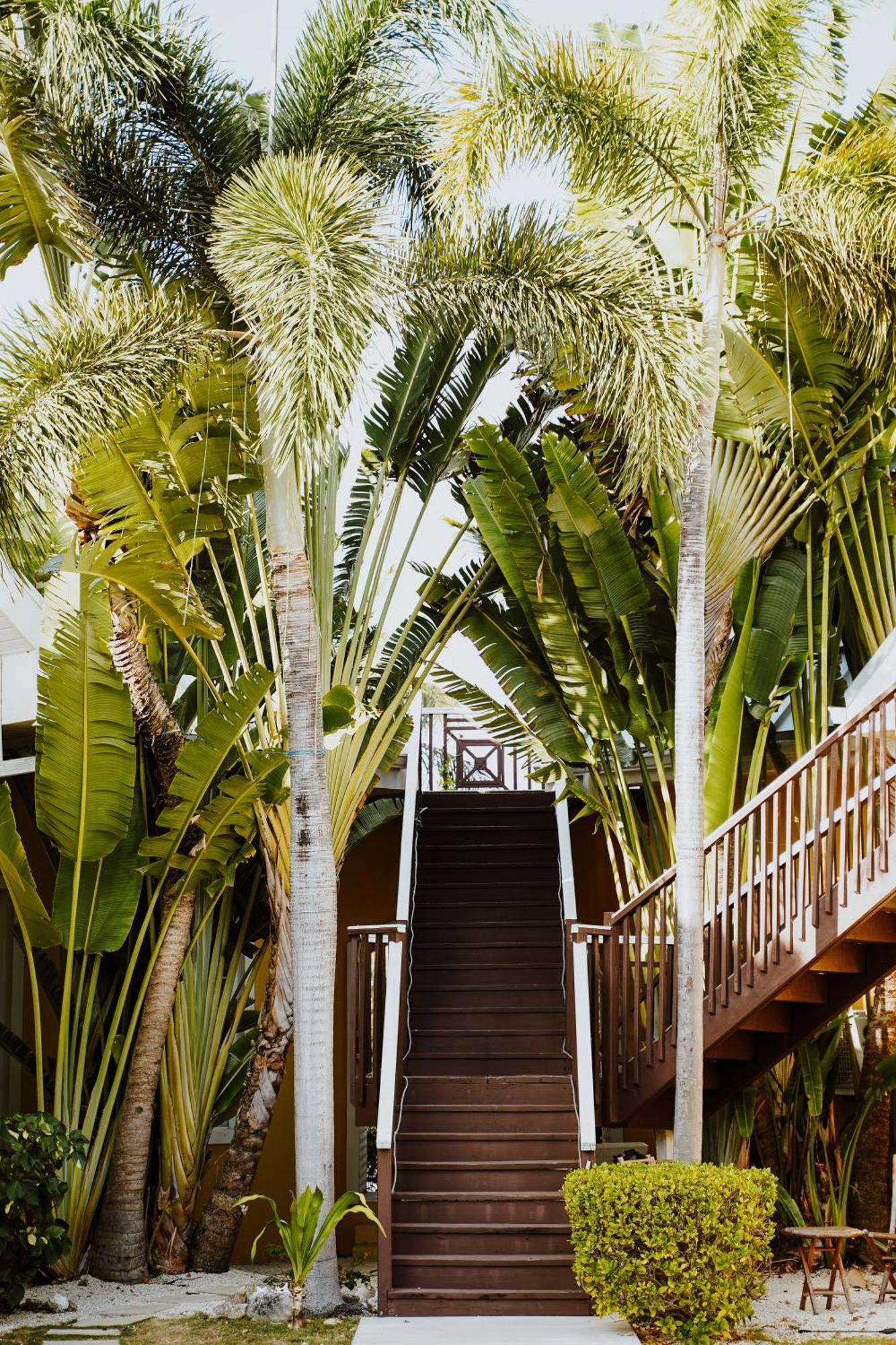 Shangri-La Boutique Bed & Breakfast West Bay Luaran gambar